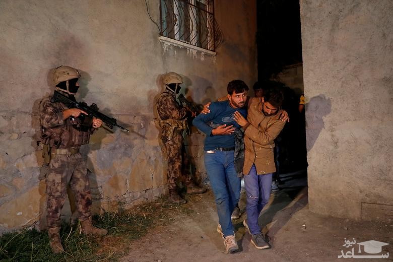 دستگیری پناهجویان غیرقانونی افغان