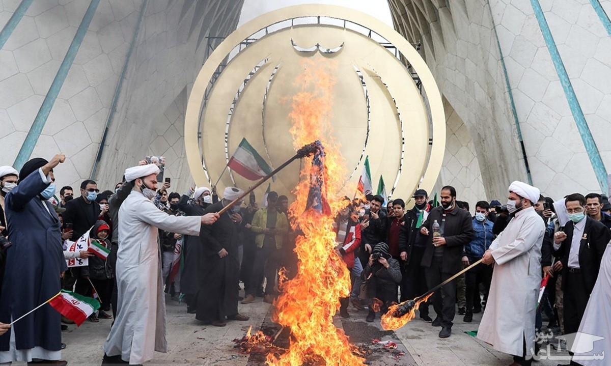 (تصاویر) راهپیمایی پرشور ۲۲ بهمن در تهران