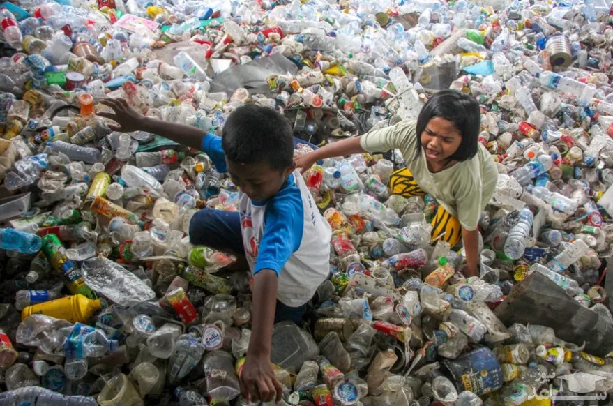 مرکز بازیافت زباله های پلاستیکی 