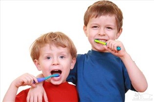 کودکان از چه زمانی میتوانند خمیر دندان استفاده کنند؟