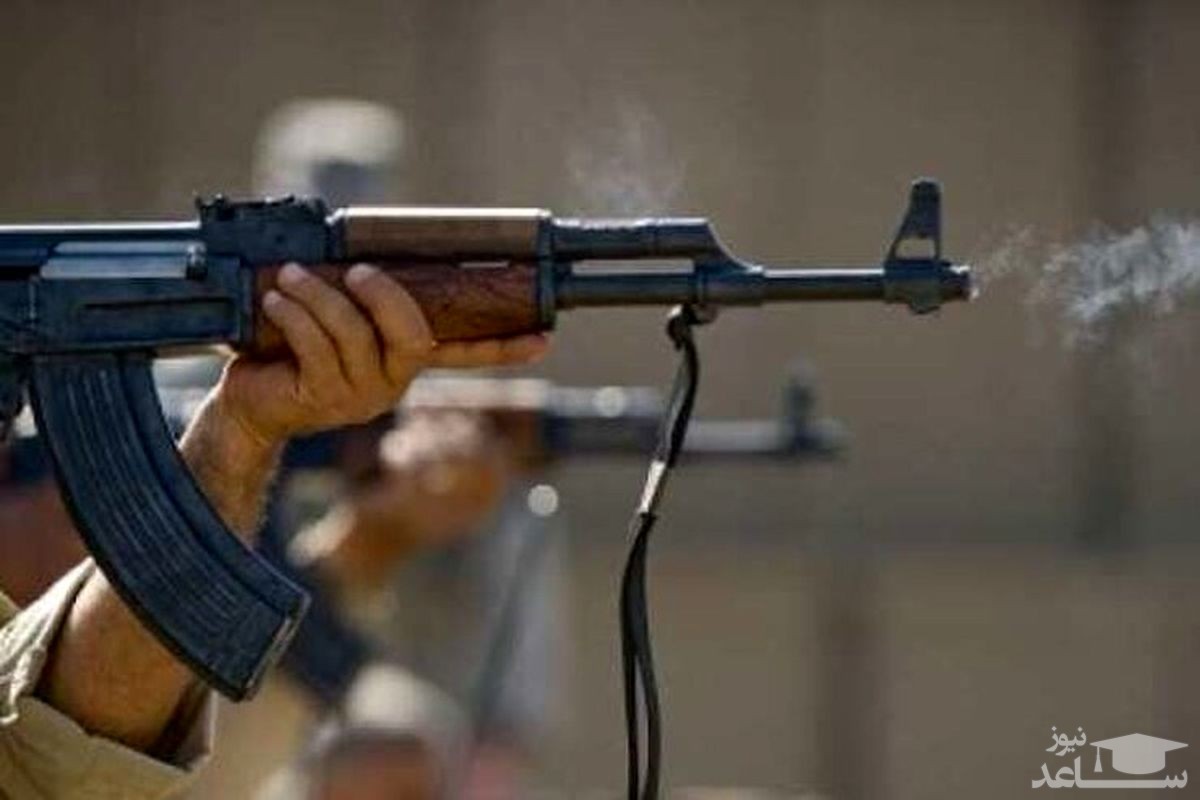 اولین فیلم از لحظه تیراندازی تروریست‌ها در ایذه