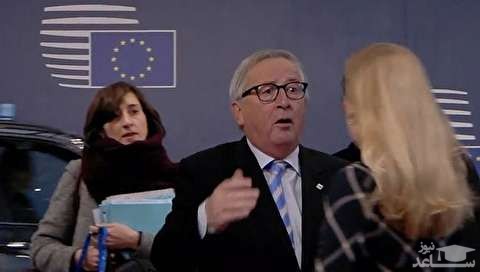 (فیلم) حرکت عجیب رئیس کمیسیون اروپا با یکی از کارمندان زن!