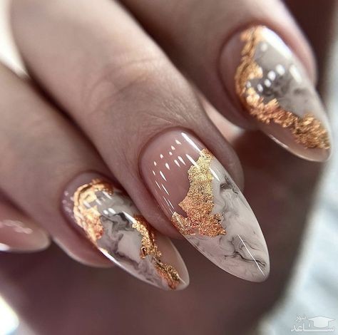 طراحی ناخن با ورق طلا