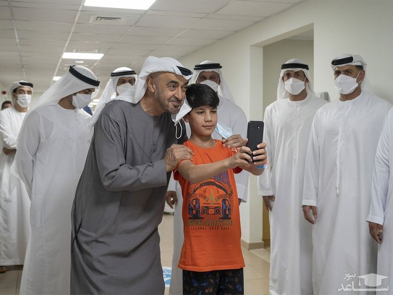 بازدید "محمد بن زاید آل نهیان" حاکم ابوظبی از پناهجویان افغان در امارات/ WAM