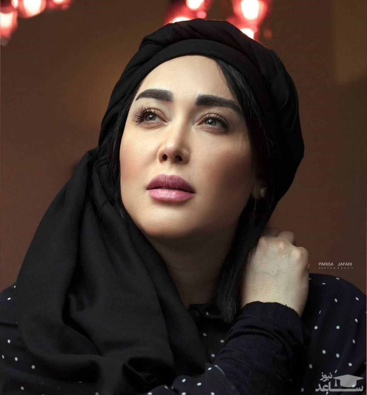 عینک جذاب سارا منجزی پور و خواهرش