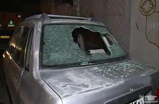 (فیلم) حمله اراذل و اوباش با پتک و قمه به خودروهای مردم در ورامین