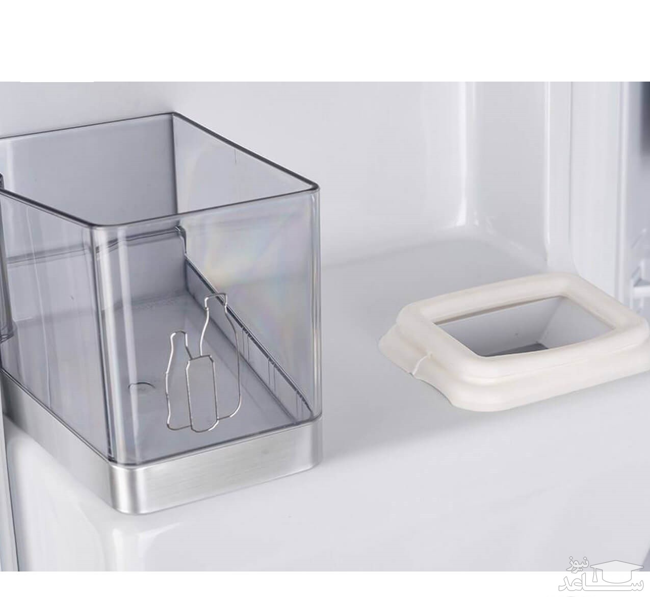 فضای داخل یخچال فریزرساید بلومبرگ KQD1440 X