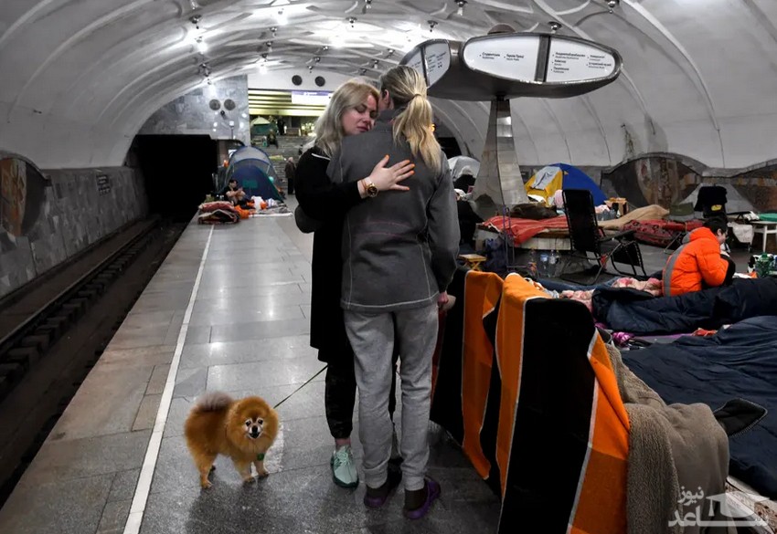 استقرار شهروندان اوکراینی در مترو شهر "خارکیف" برای در امان ماندن از حملات موشکی روسیه/ زوما