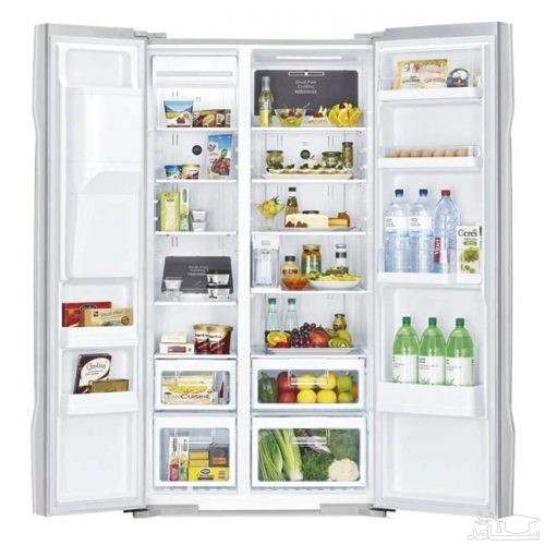 فضای داخل یخچال فریزر ساید هیتاچی مدل RS-700