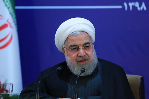 (فیلم) روحانی: خودم هم خبر نداشتم کی بنزین گران می شود!