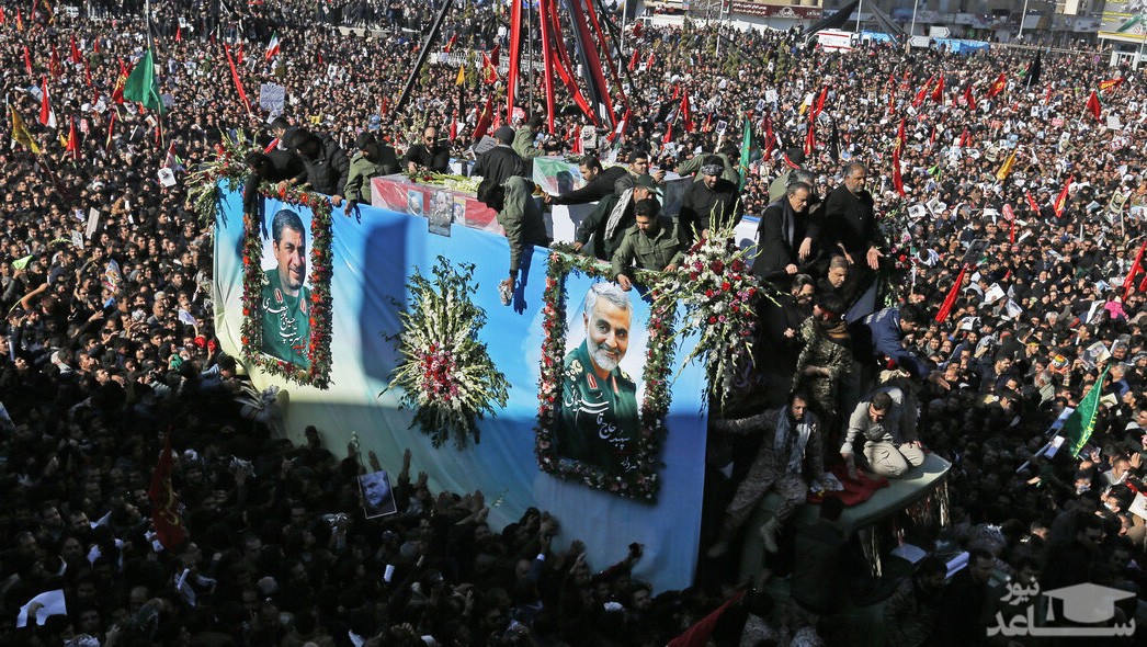 (فیلم +18) فیلم منتشر شده از حادثه امروز در مراسم تشییع سردار سلیمانی در کرمان