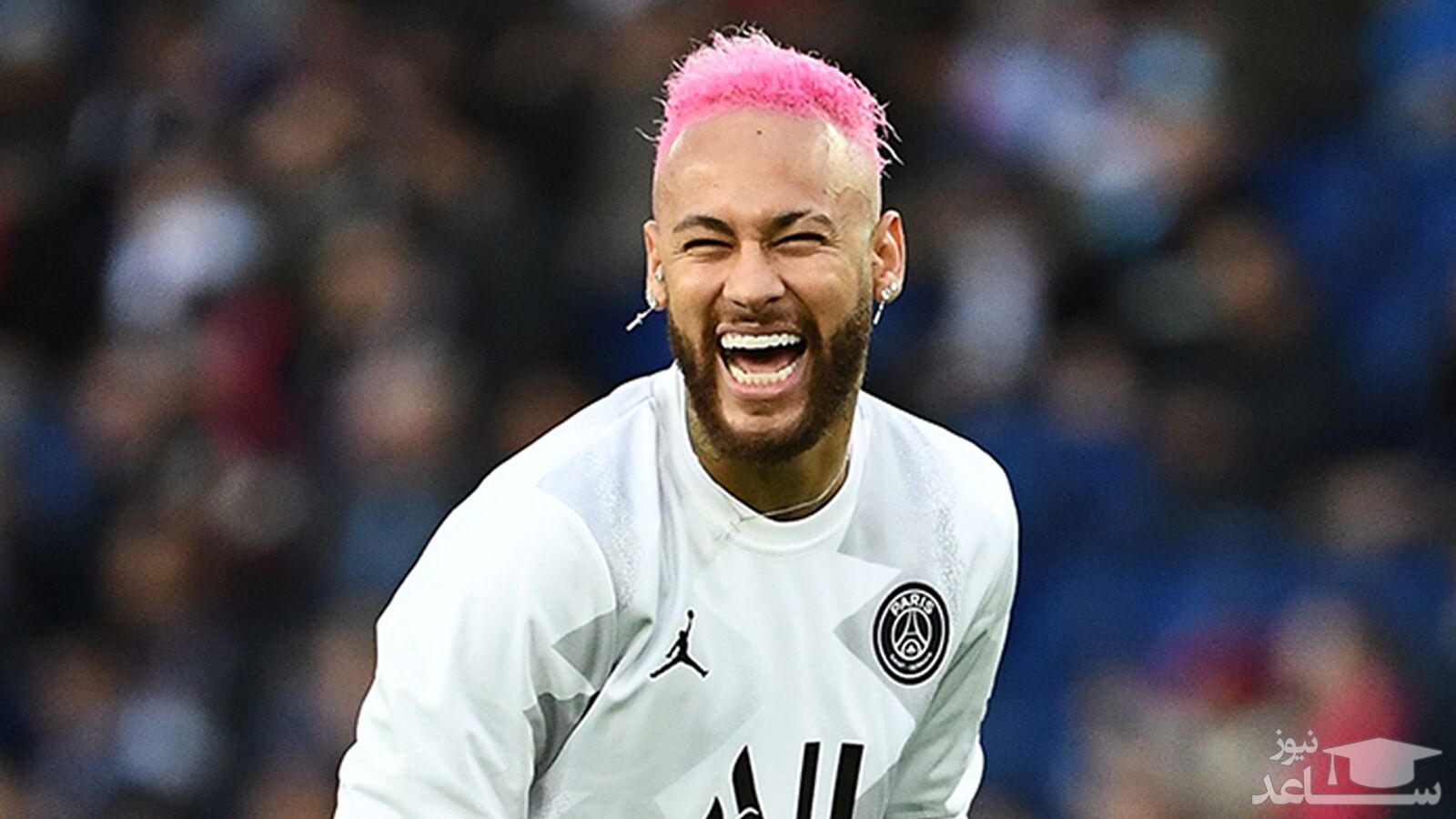 (فیلم) شوخی وحشتناک با نیمار هنگام بازی کامپیوتری