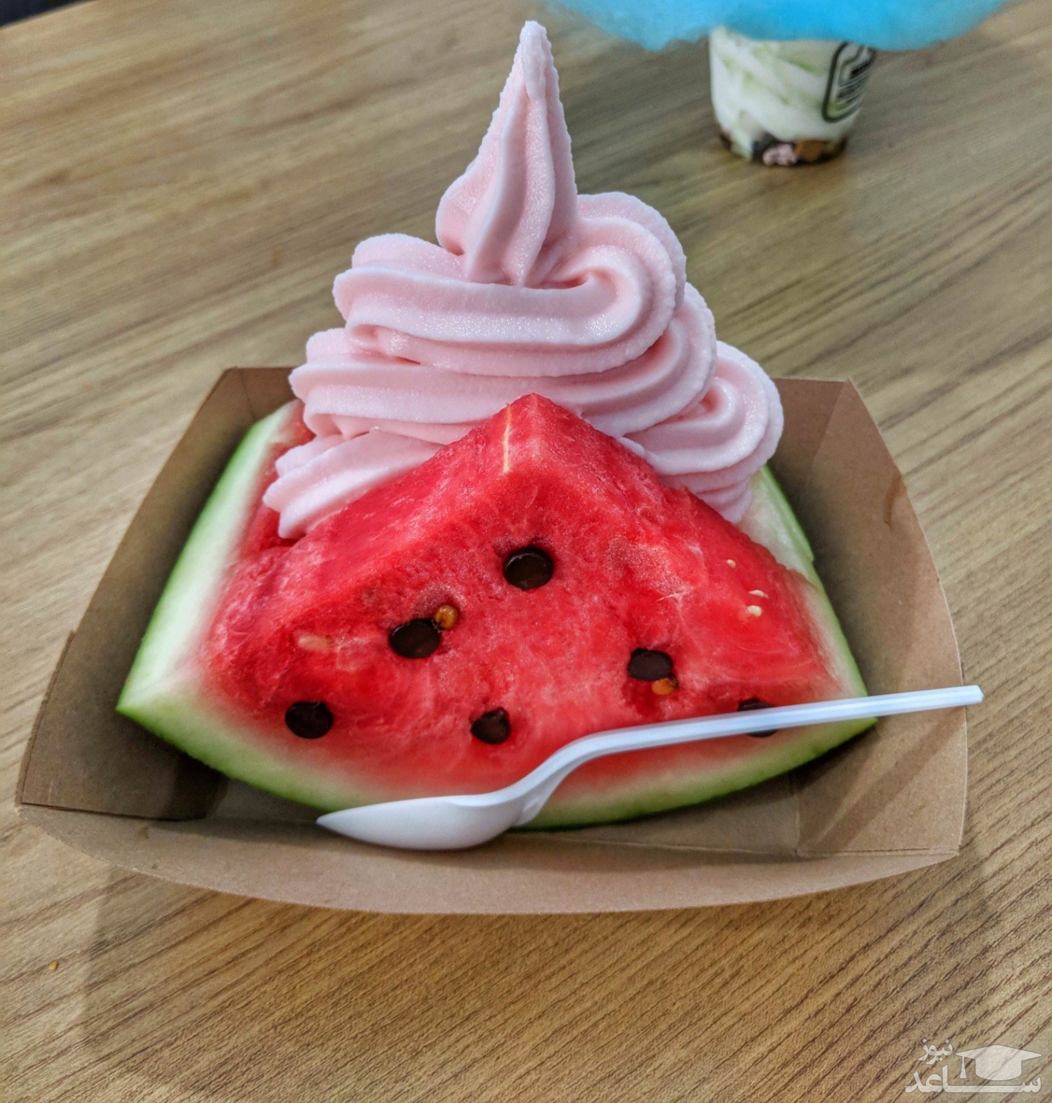 طرز تهیه ساندویچ بستنی هندوانه