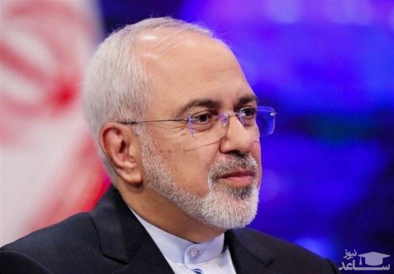 ظریف: ایران آغازگر جنگ نیست، اما به آغازگران درس‌هایی می‌دهد