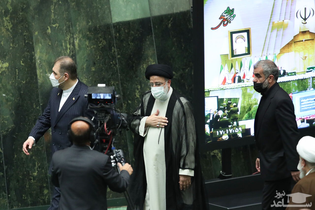 رئیس‌جمهور لایحه بودجه ۱۴۰۱ را تقدیم مجلس کرد