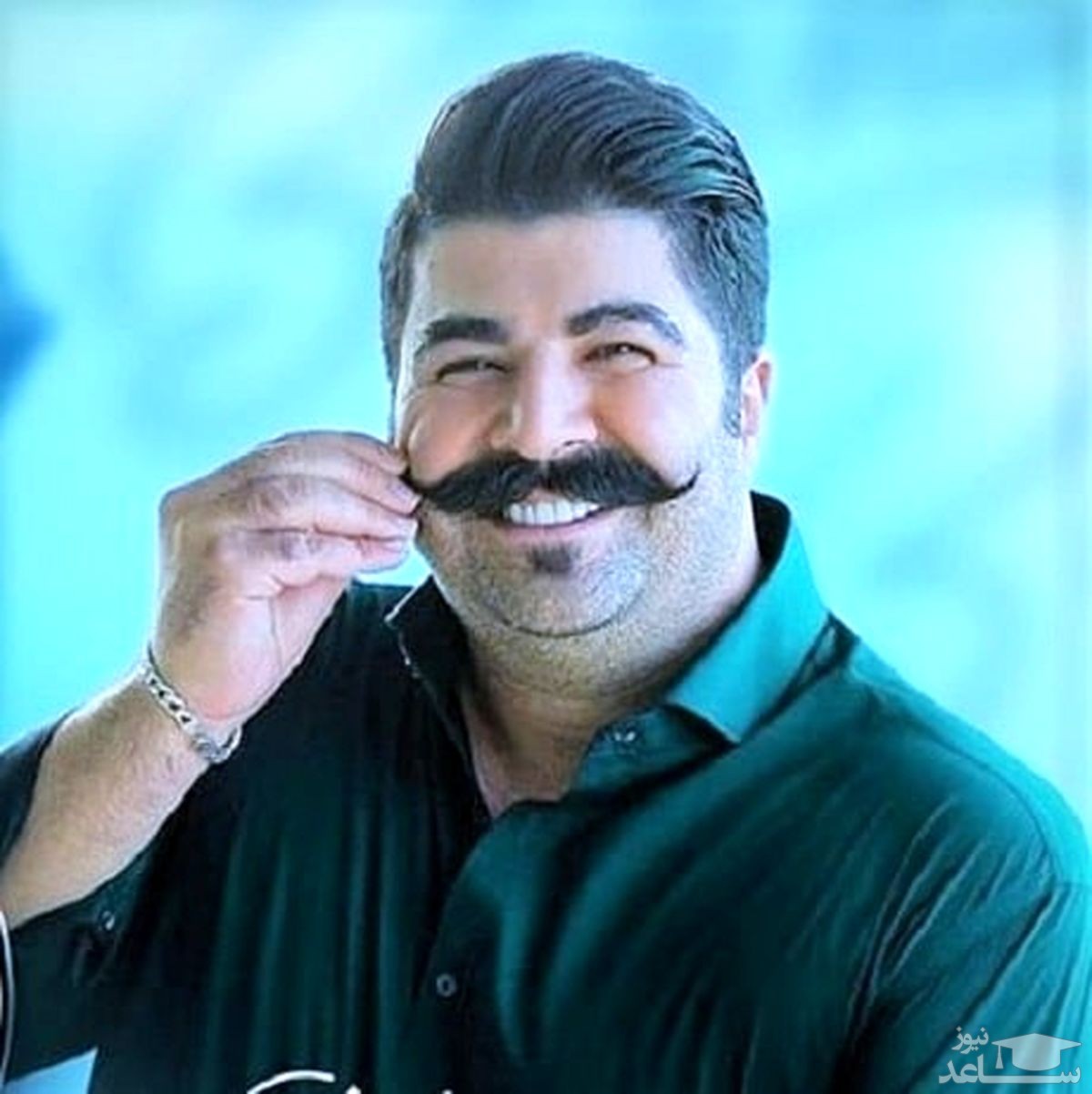 بهنام بانی در کنار گزارشگر معروف فوتبال کشورمان