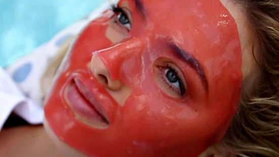 ماسک لبو برای پوست صورت