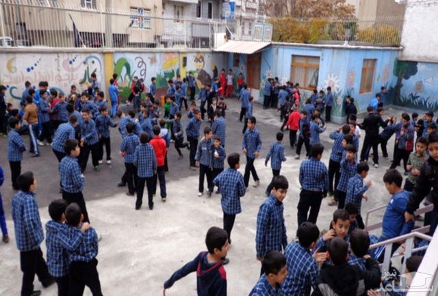 مدارس در روزهای دوشنبه و چهارشنبه تعطیل است؟