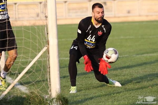 درخواست از دروازه‌بان پرسپولیس: سریعتر ایران را ترک کن