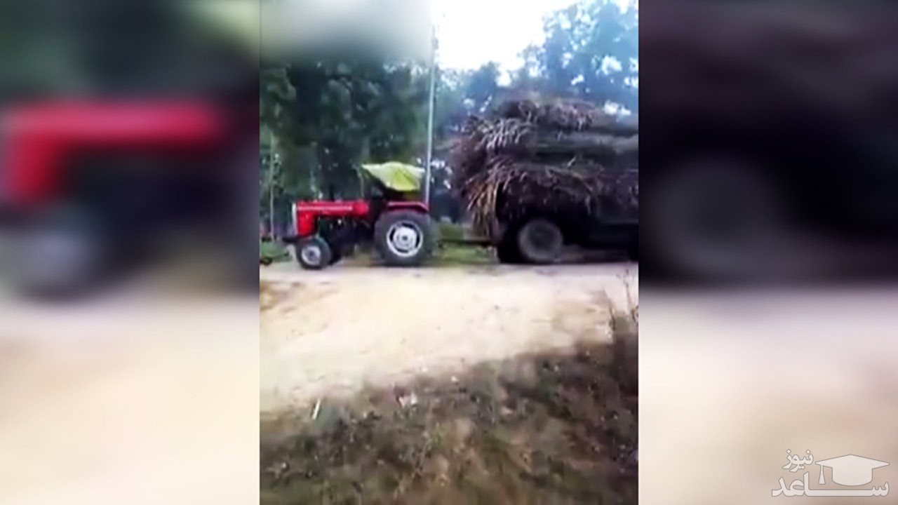(فیلم) نصف شدن تراکتور حین بکسل کردن