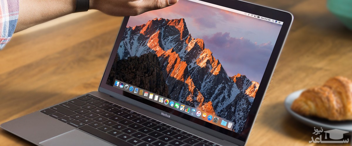 لپ تاپ 15 اینچی اپل مدل 2017 MacBook Pro MPTR2 همراه با تاچ بار