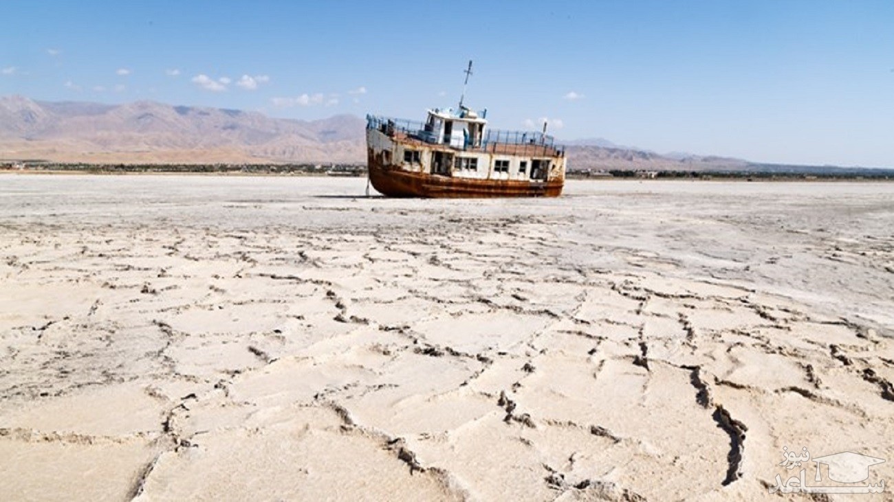 (تصاویر) وضعیت وخیم دریاچه ارومیه