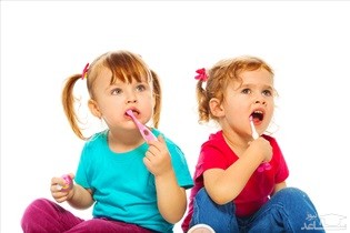 آموزش مسواک زدن برای کودکان