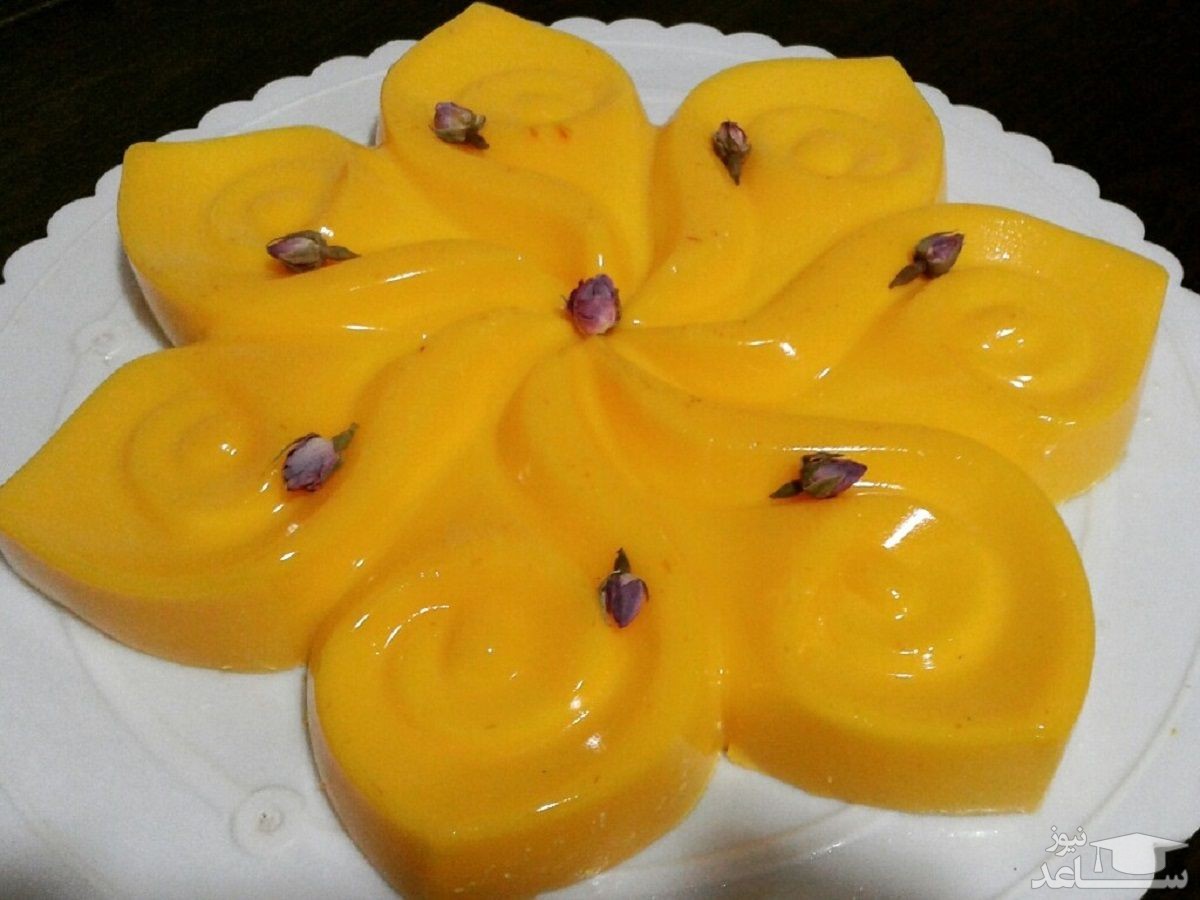 دسر کاسترد زعفرانی