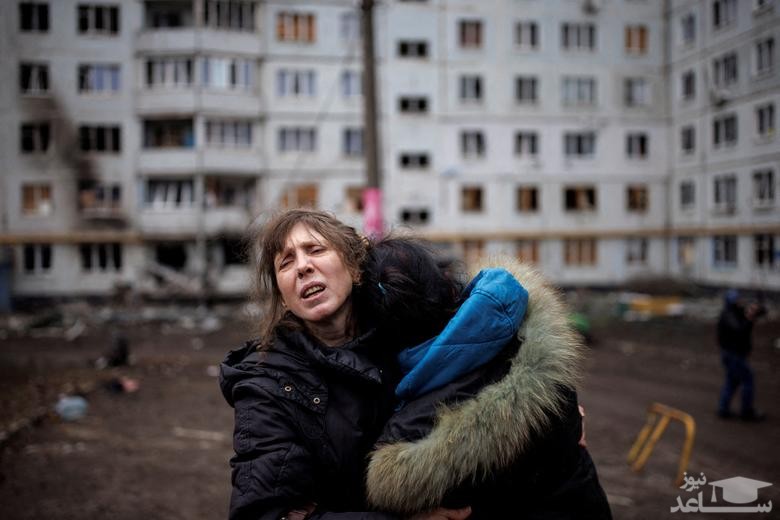 شهروندان مضطرب و نگران اوکراینی در شهر جنگ زده "خارکیف" اوکراین/ رویترز