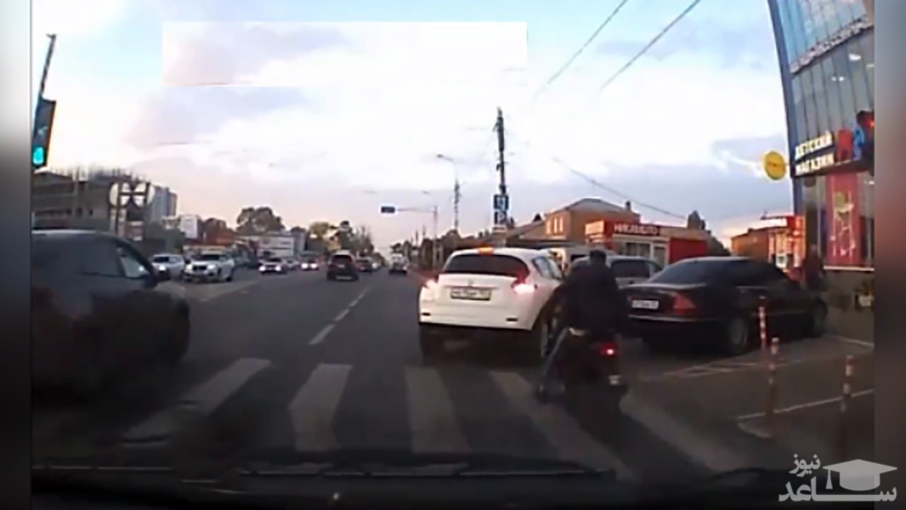 (فیلم) فرار موتورسوار از صحنه تصادف