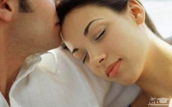 فواید بوسیدن همسر در رابطه جنسی