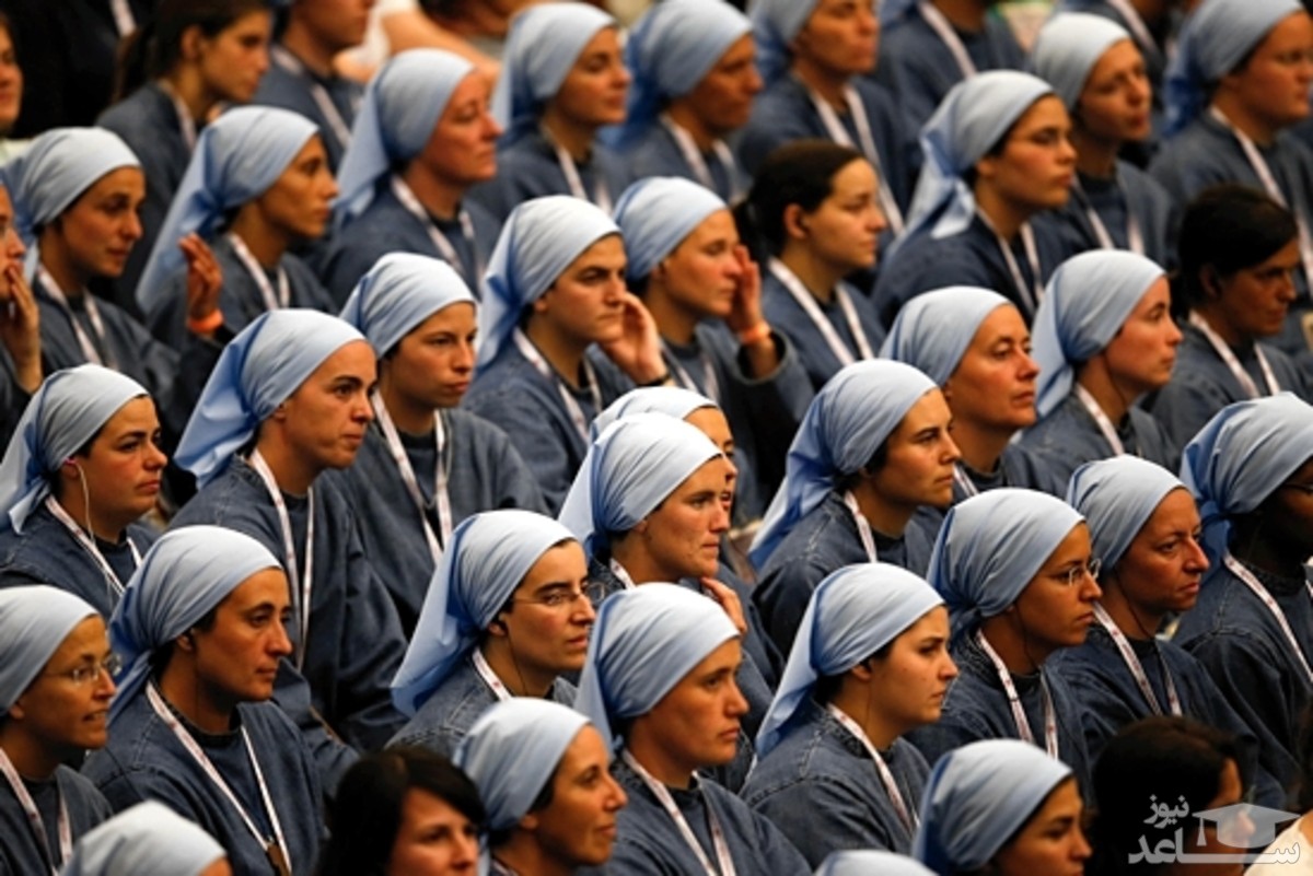 (فیلم) استقبال مردمی از بازی فوتبال راهبه ها