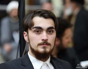 عکس سید احمد خمینی در صف اول سوژه شد
