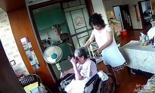 (فیلم) رفتار وحشیانه یک پرستار خانگی با پیرزن معلول
