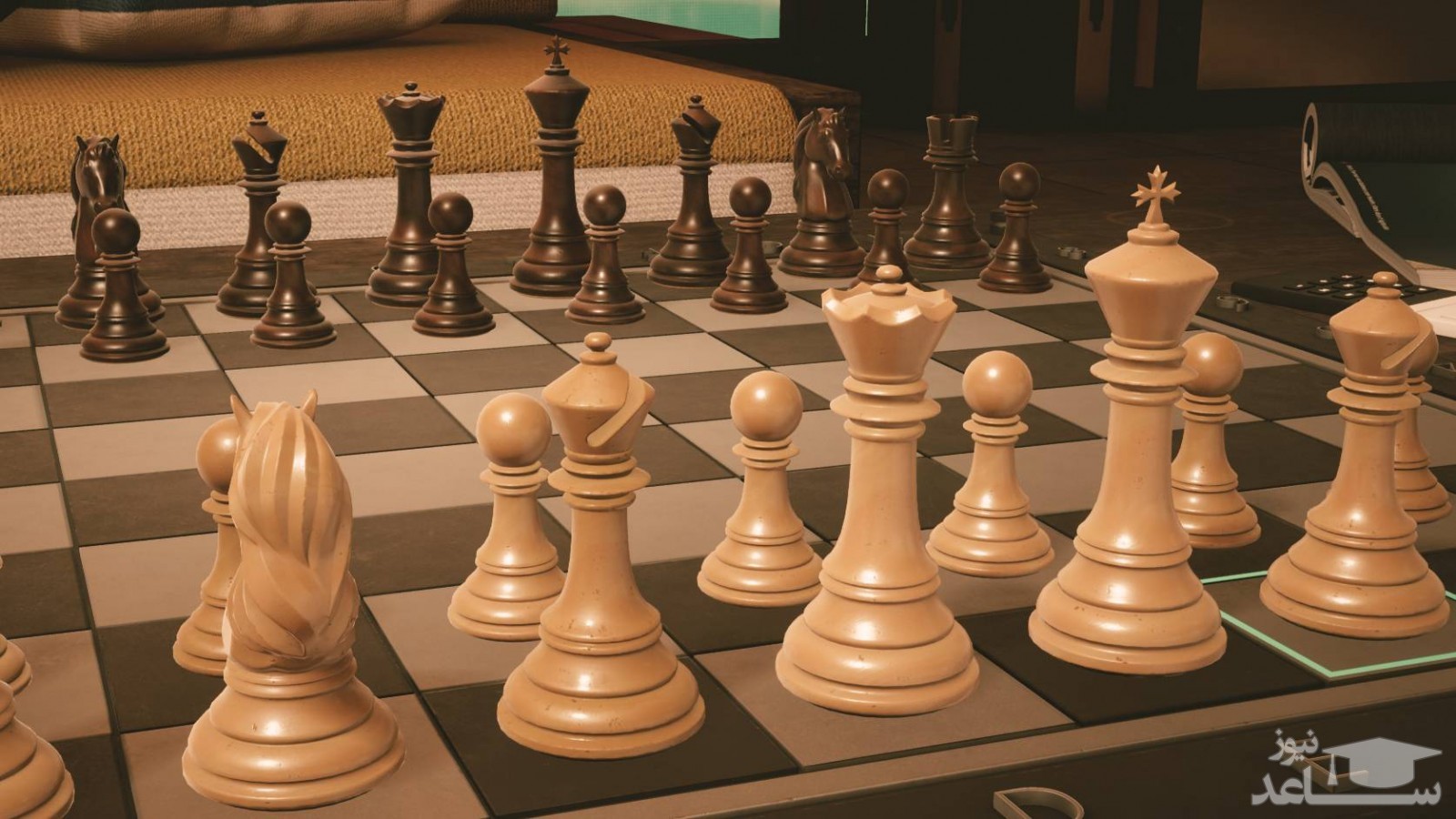 اخراج داور زن ایرانی بخاطر لباسش؟!