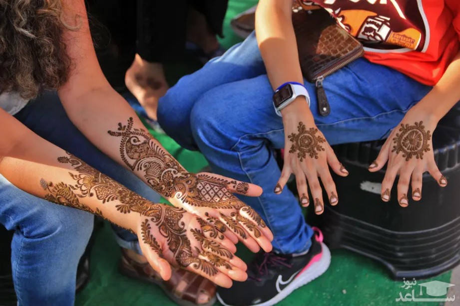 حنابندی دست ها در جشنواره "سینجارا" در شهر " جیپور" هند/ نورفوتو