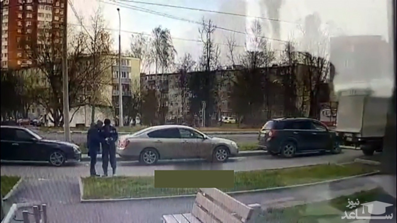 (فیلم) برخورد کامیونت با دو شهروند پیاده