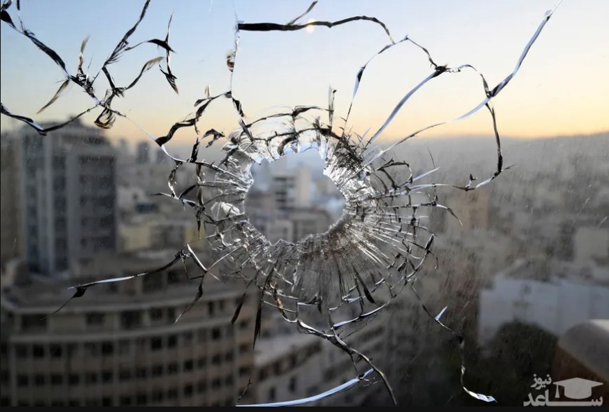 آثار درگیری مسلحانه پنج شنبه گذشته در شهر بیروت لبنان/ EPA