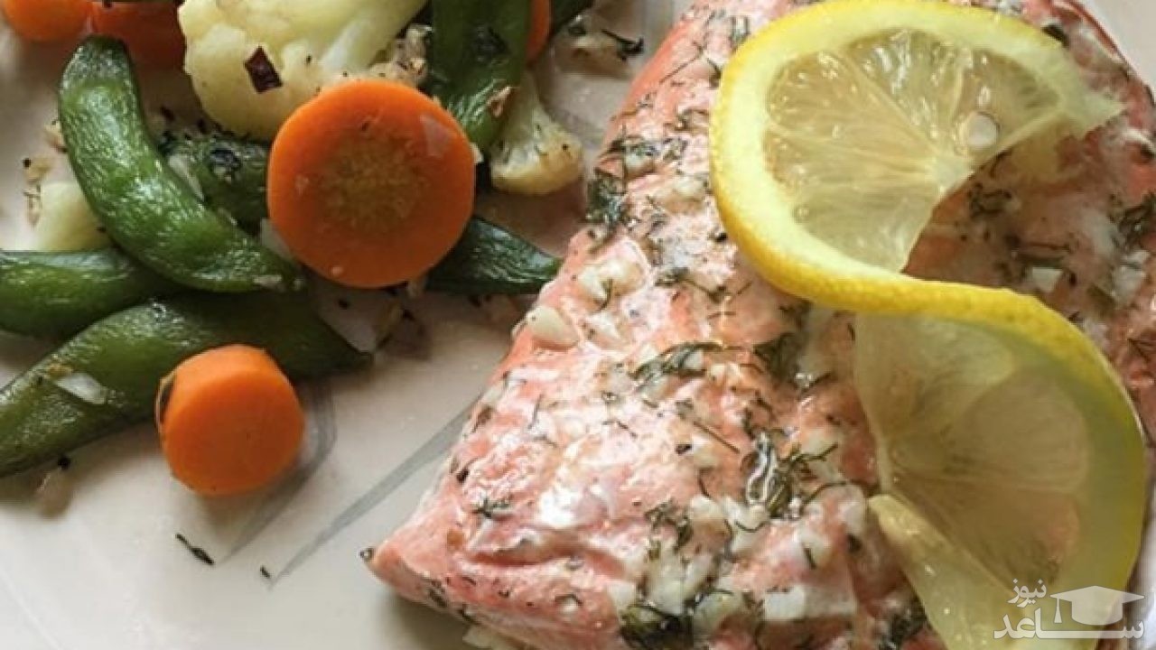 روش تهیه ماهی سالمون بریان با خامه ترش