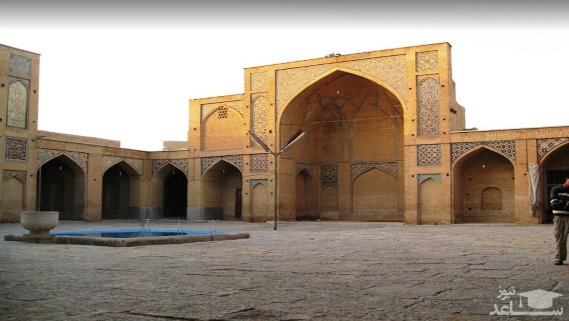 آشنایی با مسجد قدیمی آقا نور