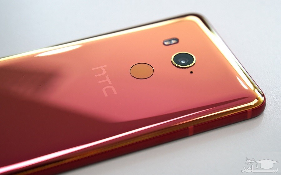 اچ‌ تی‌ سی یو 11