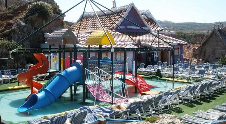مکان تفریحی برای کودکان در روستای پوپ آی