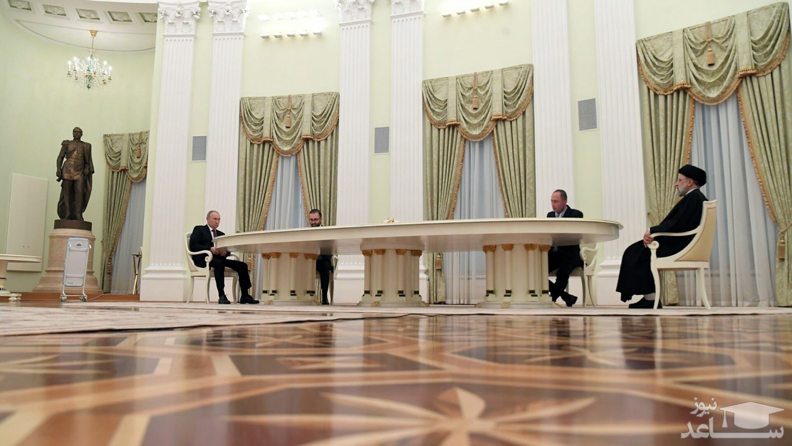 بهبود ارزش پول روسیه پس از دیدار رئیسی و پوتین