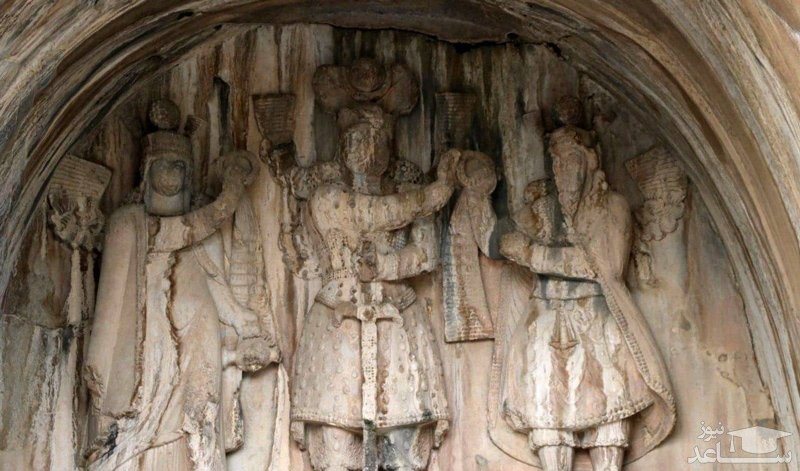 نقش برجسته شکار گوزن در طاق بستان