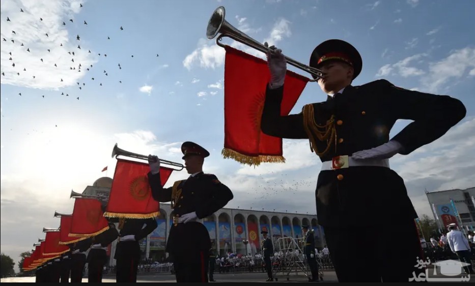 جشن سی امین سالگرد استقلال قرقیزستان از اتحاد جماهیر شوروی در میدان مرکزی شهر بیشکک/ گتی ایمجز