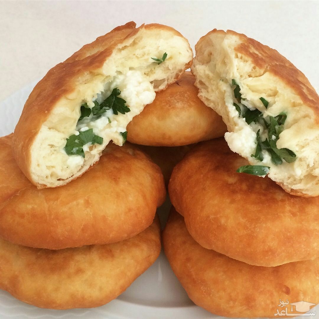 دستور پخت پیراشکی پنیری لذیذ