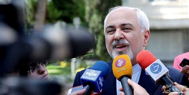 ظریف در واکنش به تحریم خود از سوی آمریکا: متشکرم که مرا تهدیدی بزرگ برای اهدافتان می دانید