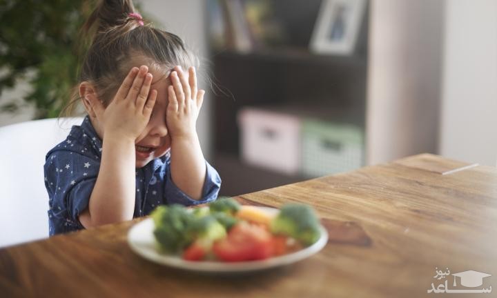 با کودکی که غذا نمیخورد چه کنیم؟
