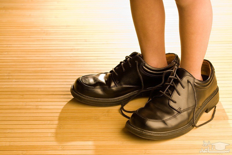 آموزش مراحل تمیز کردن کفش چرم