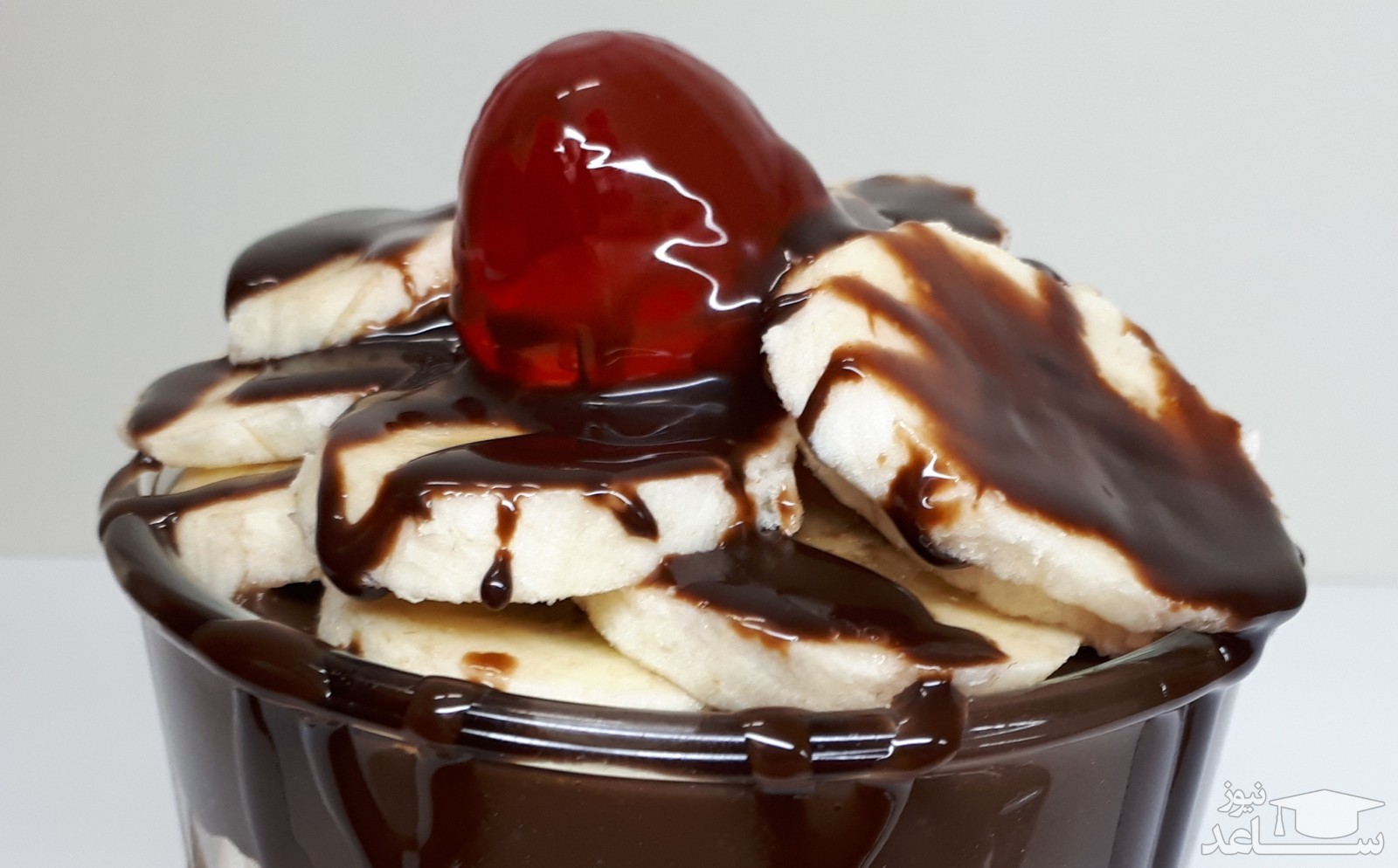 طرز تهیه ساندی شکلات خوشمزه با 2 روش مختلف